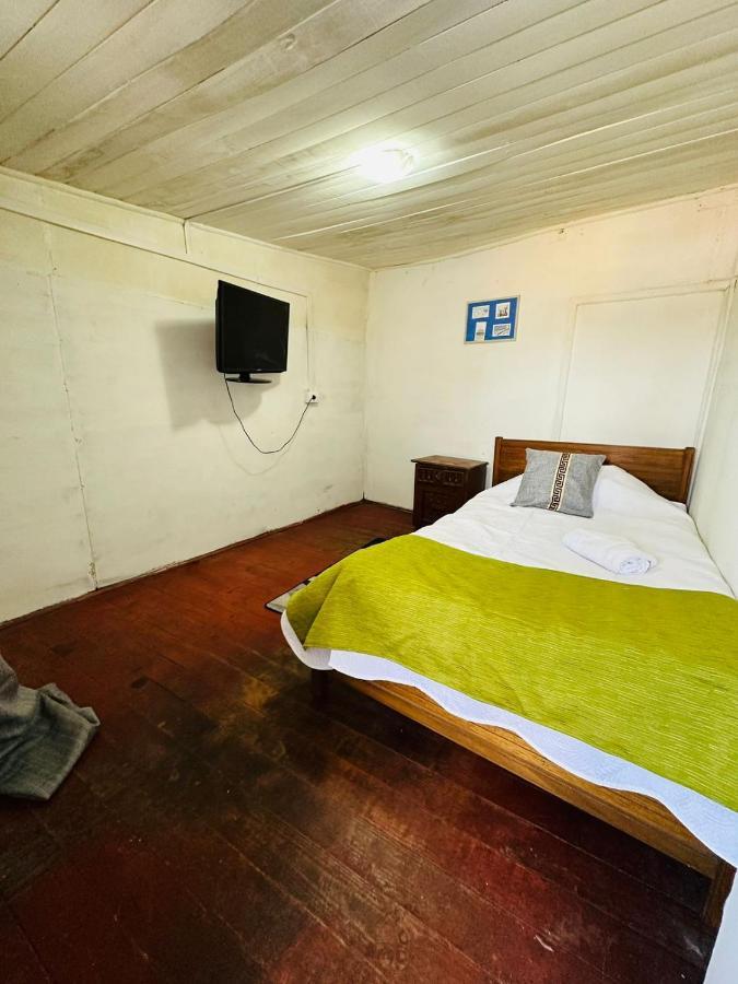Hostal 3 Norte Сан-Антоніо Екстер'єр фото